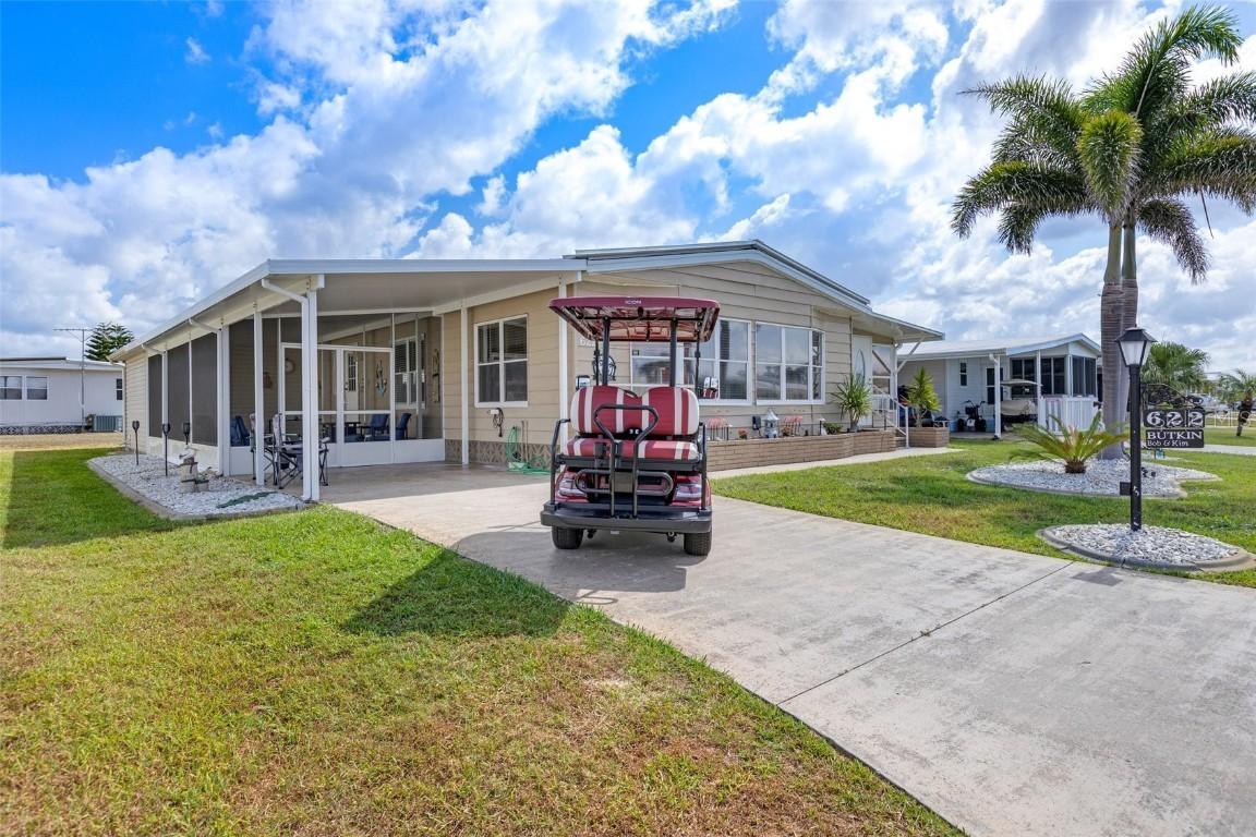 622 La Sala, North Port, FL 34287