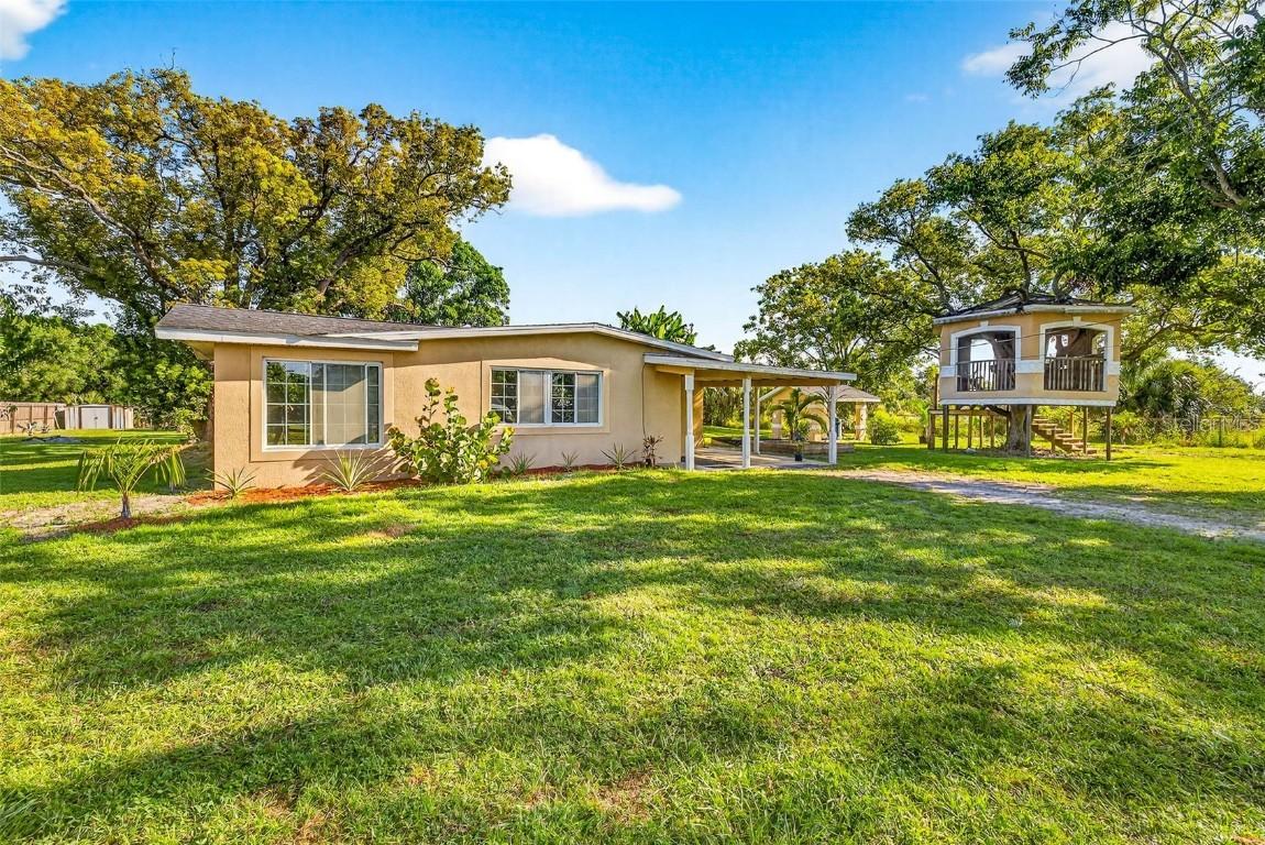 2803 Gulf City Rd., Ruskin, FL 33570