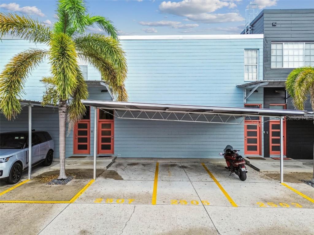2505 W Azeele St., Tampa, FL 33609