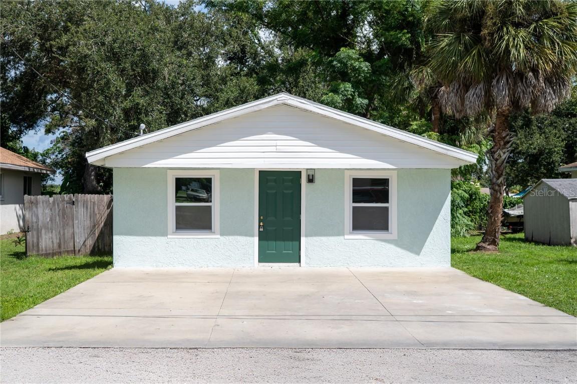 215 22nd St., Palmetto, FL 34221