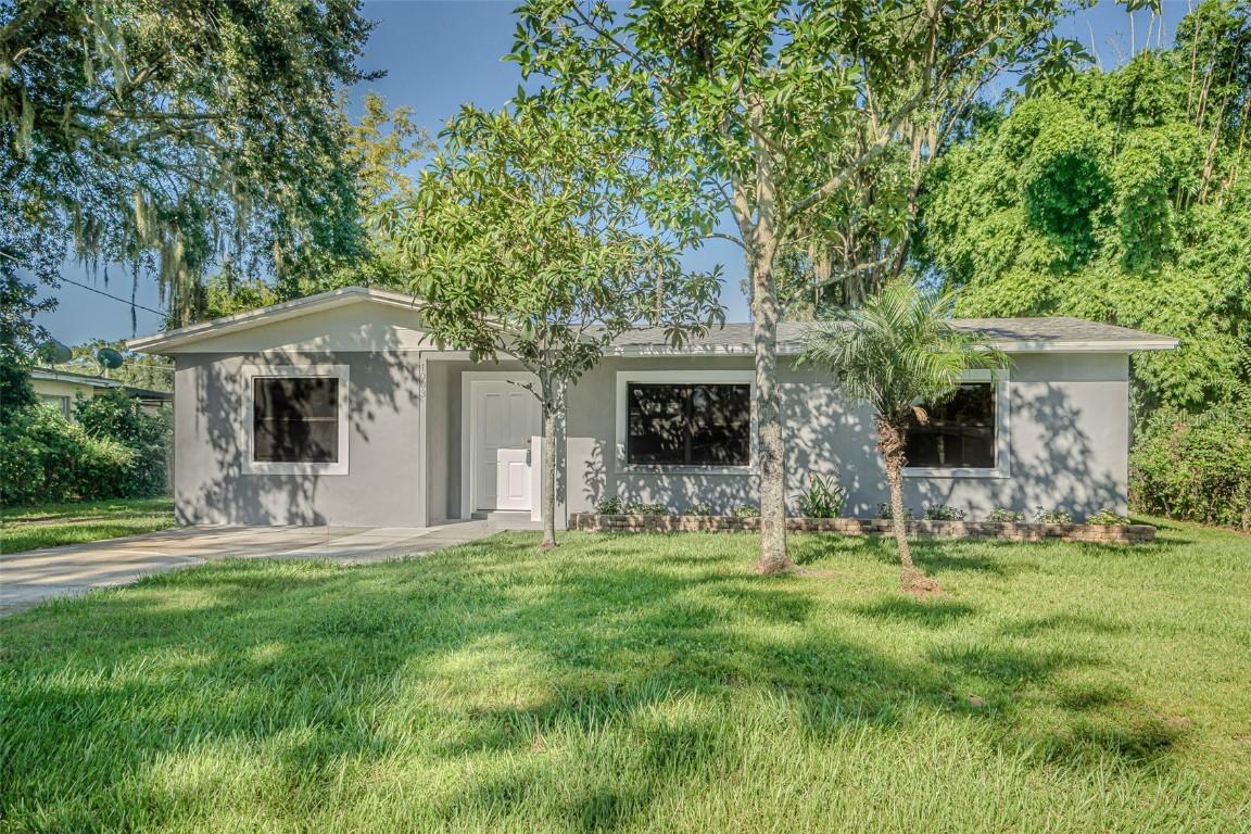1003 N Bracewell Dr., Plant City, FL 33563