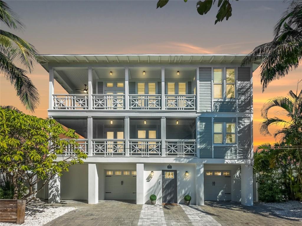 114 88th Ave., Treasure Island, FL 33706