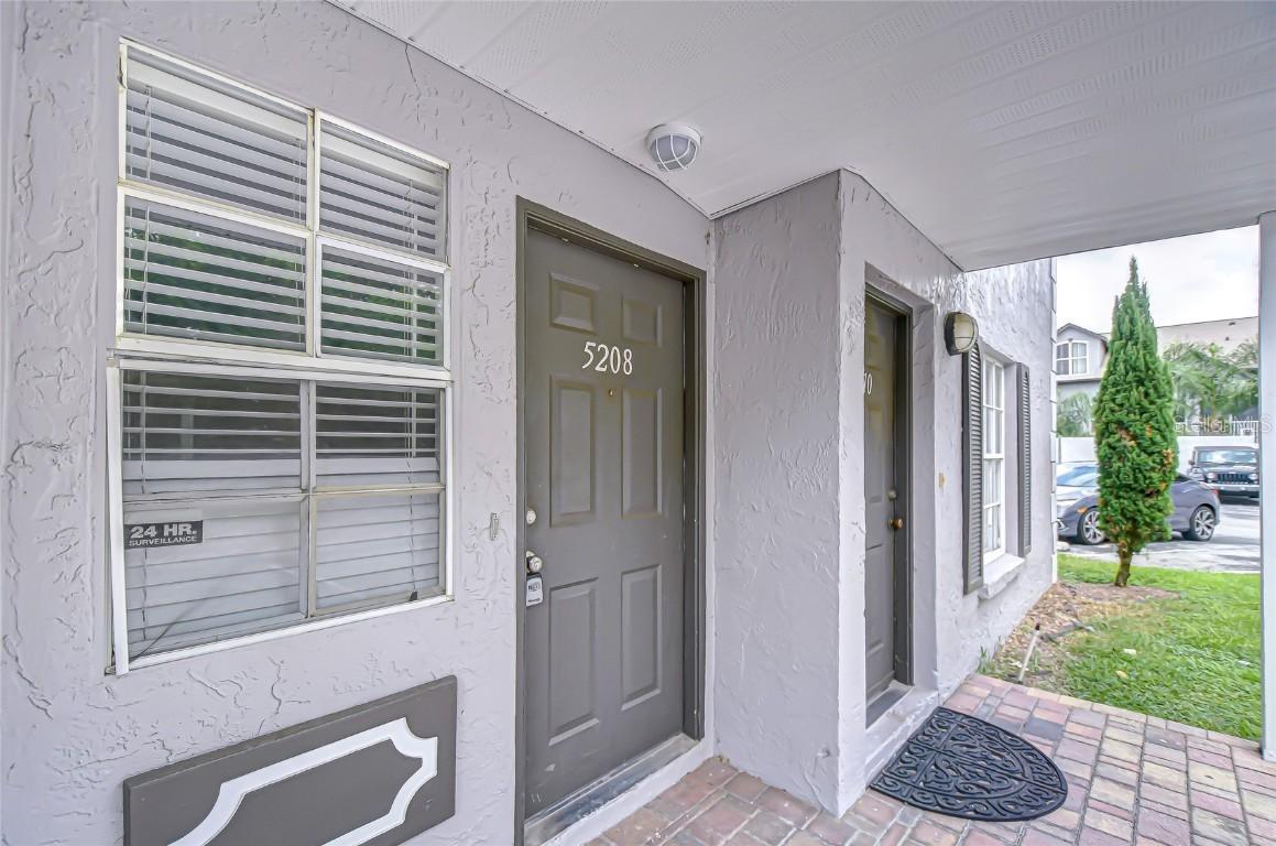 5208 Sunridge Palms Dr. #105, Tampa, FL 33617