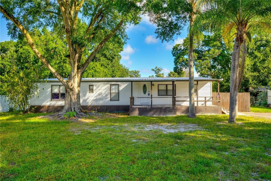 8711 Mayflower Rd., Tampa, FL 33615