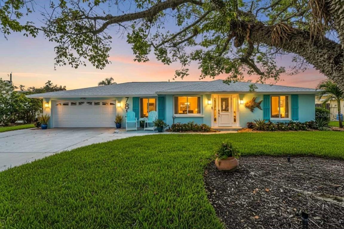 7817 Alhambra Dr., Bradenton, FL 34209
