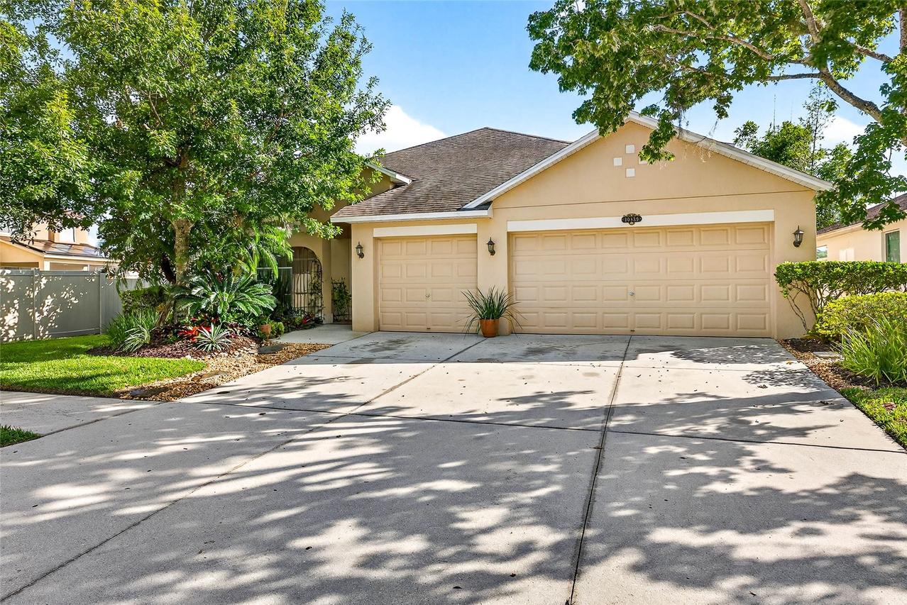 10859 Breaking Rocks Dr., Tampa, FL 33647