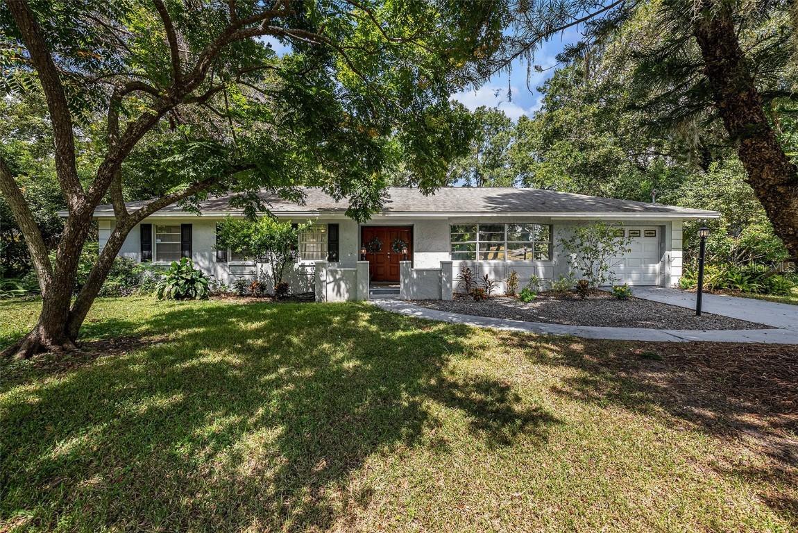 2007 Russell Dr., Tampa, FL 33618