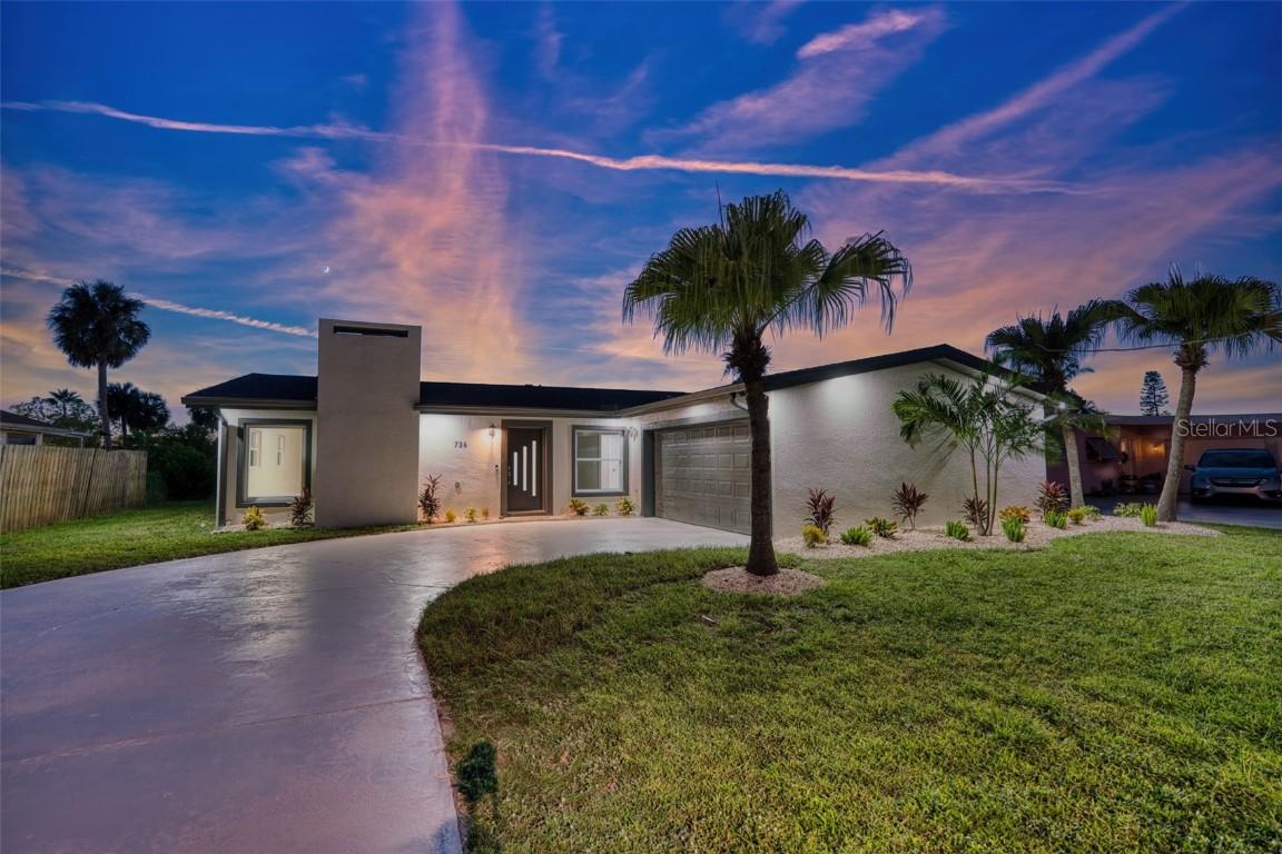 736 Gran Kaymen Way, Apollo Beach, FL 33572