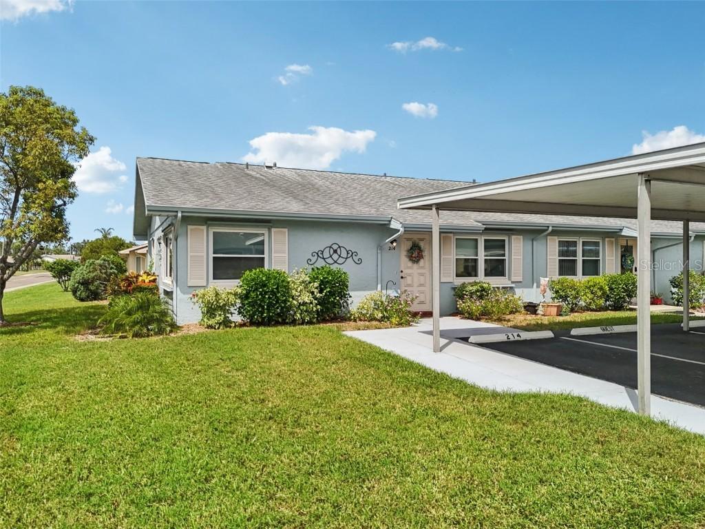 214 Gloucester Blvd., Sun City Center, FL 33573