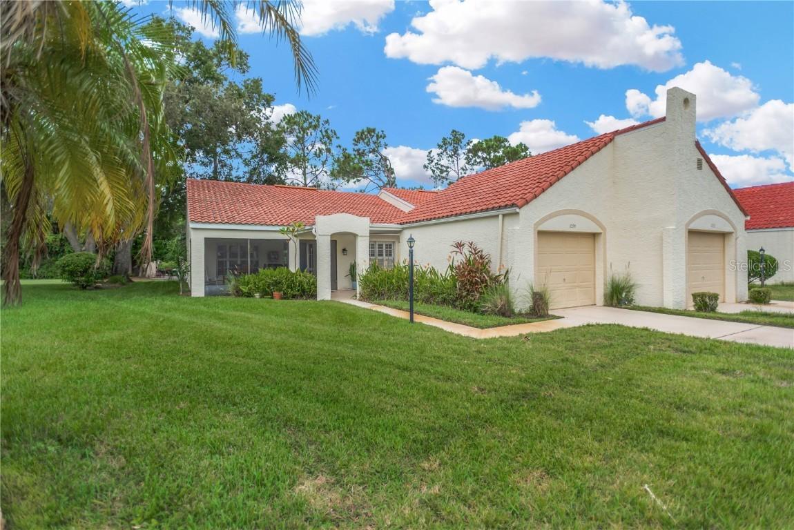 1090 Seville Dr. #29, Palm Harbor, FL 34684