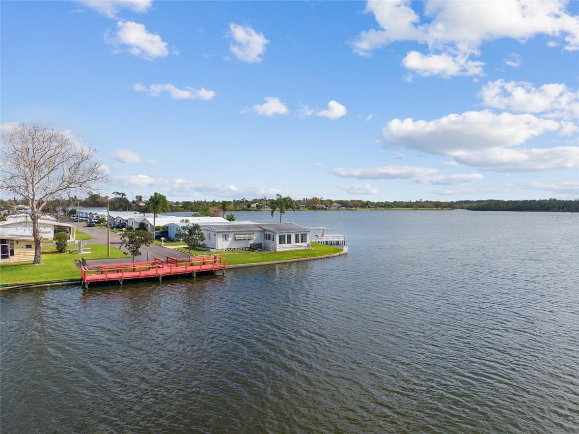 2012 Maui Dr., Holiday, FL 34691