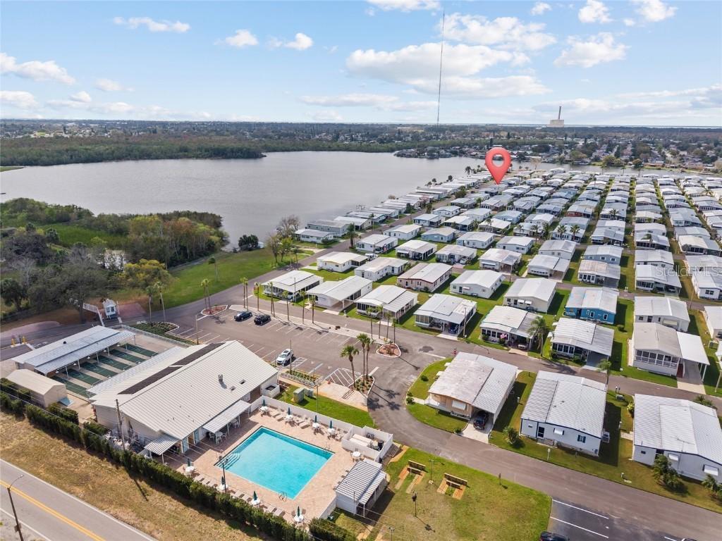 2012 Maui Dr., Holiday, FL 34691