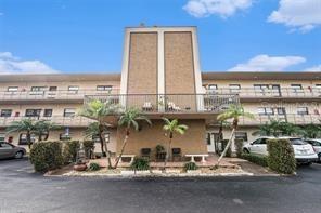 5975 Terrace Park Dr. #102, St Petersburg, FL 33709