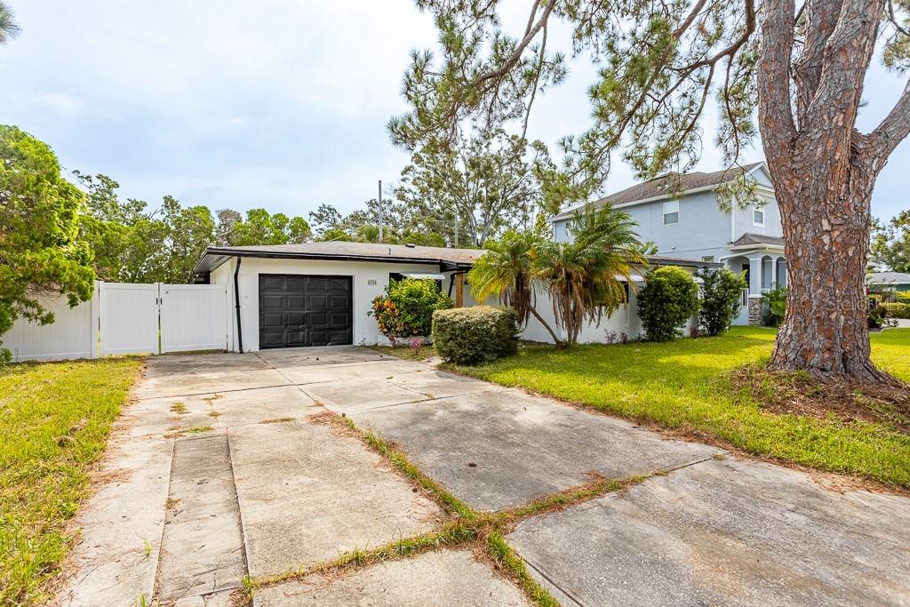 4704 W Chapin Ave., Tampa, FL 33611