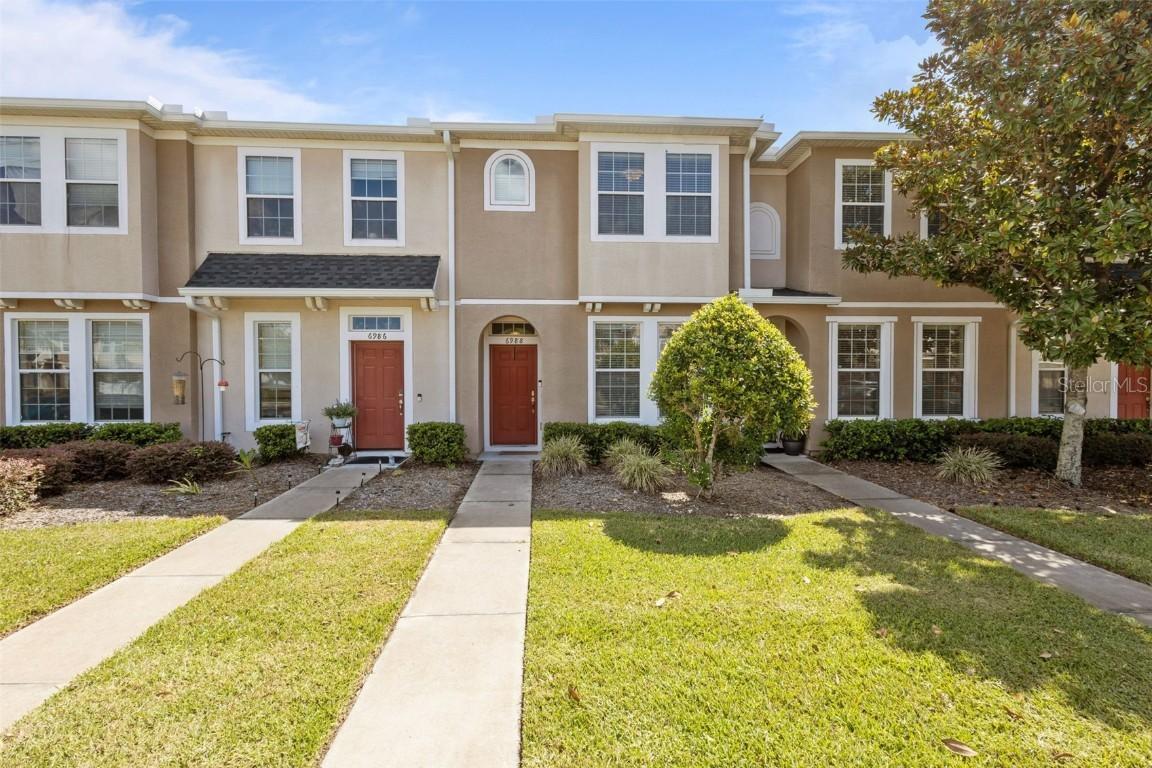 6988 Towering Spruce Dr., Riverview, FL 33578