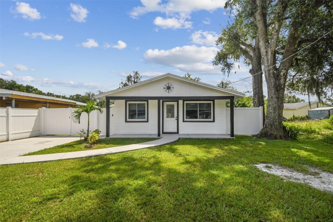 1315 E Dr Martin Luther King Jr Blvd., Plant City, FL 33563