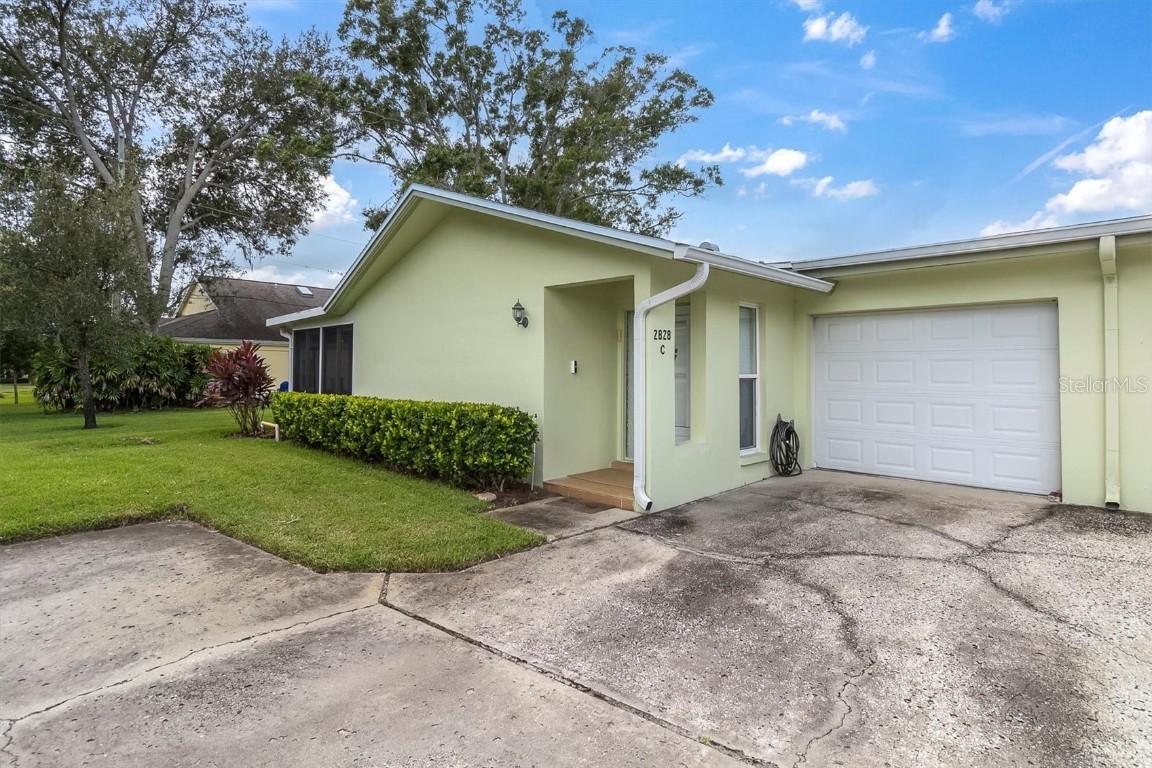 2828 Sherbrooke Ln. #C, Palm Harbor, FL 34684