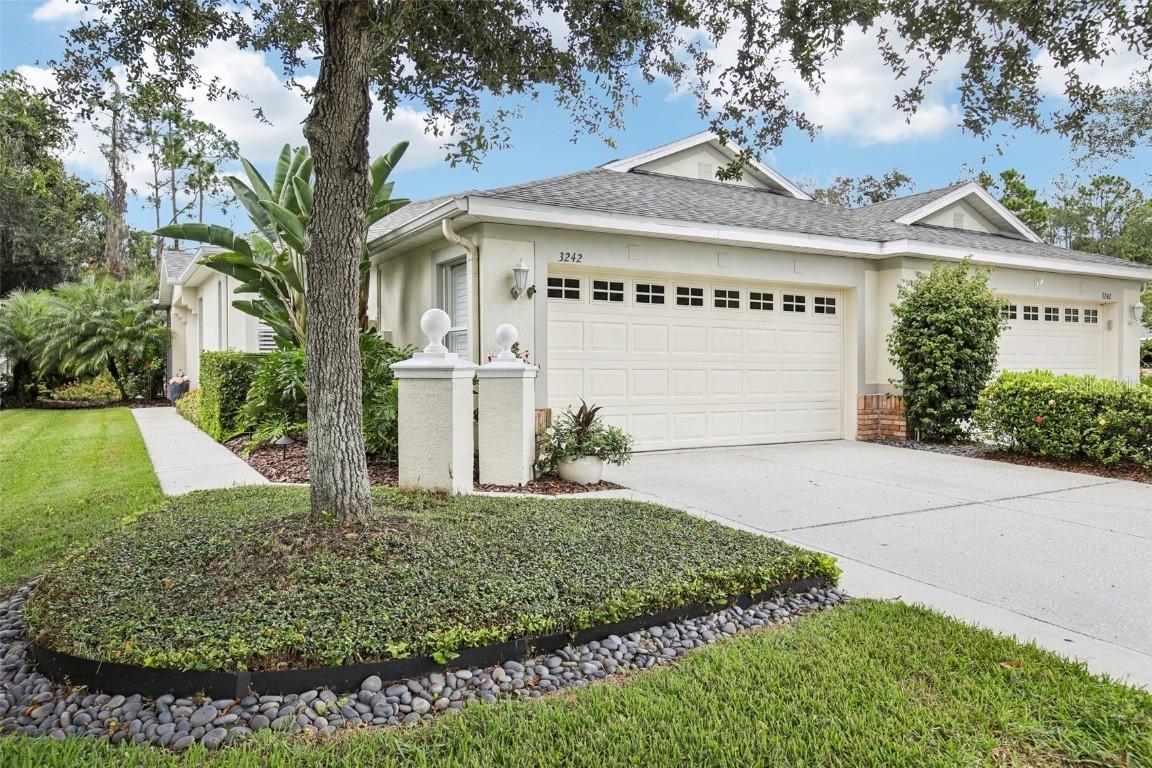 3242 Chapel Creek Cir., Wesley Chapel, FL 33544