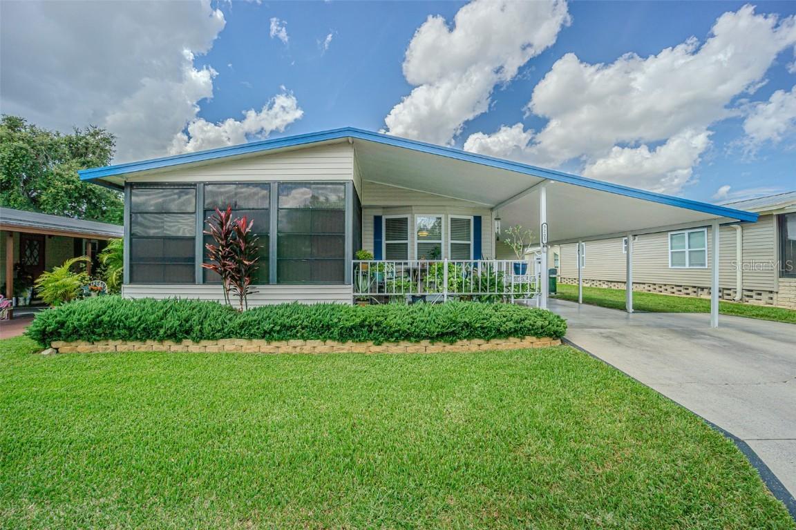 3201 Great Oak St., Wesley Chapel, FL 33543