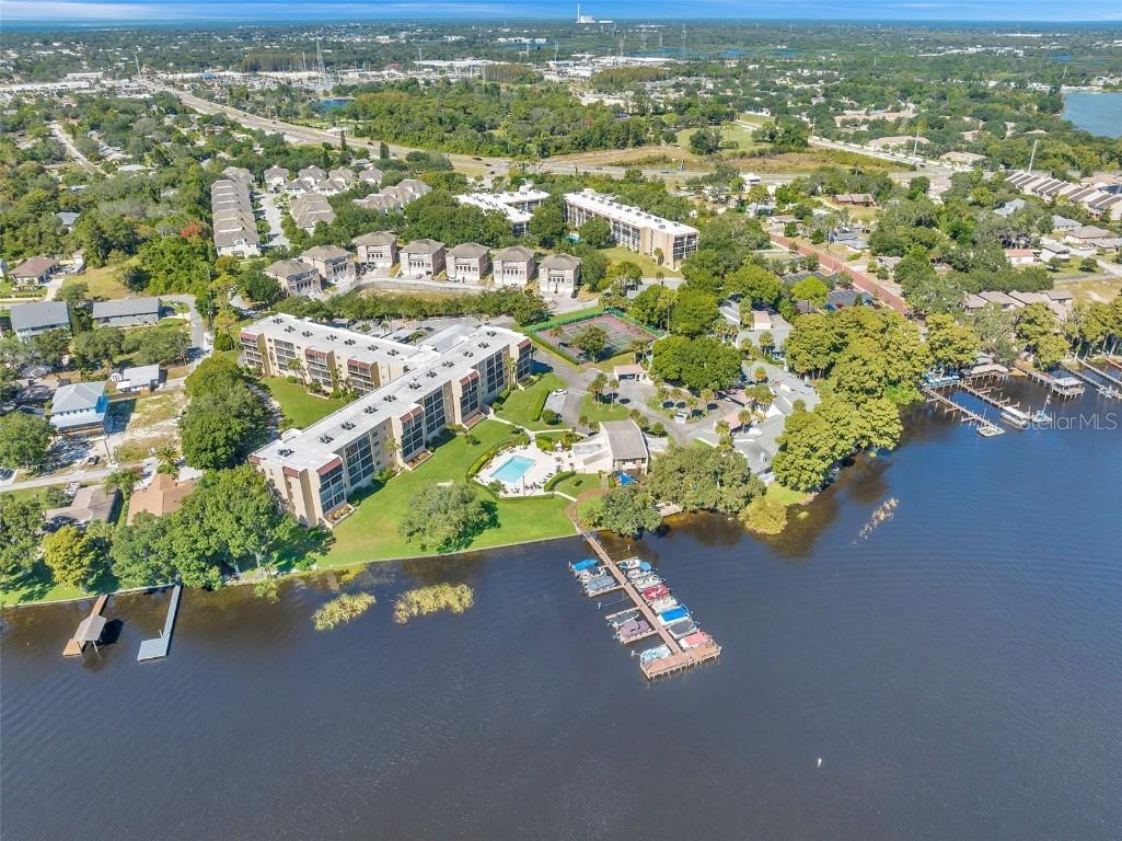 90 S Highland Ave. #304, Tarpon Springs, FL 34689