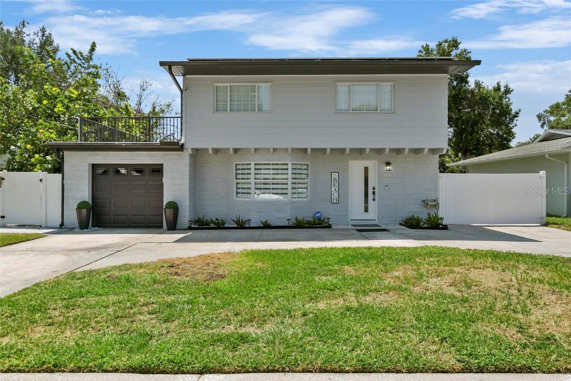 8420 Stillbrook Ave., Tampa, FL 33615