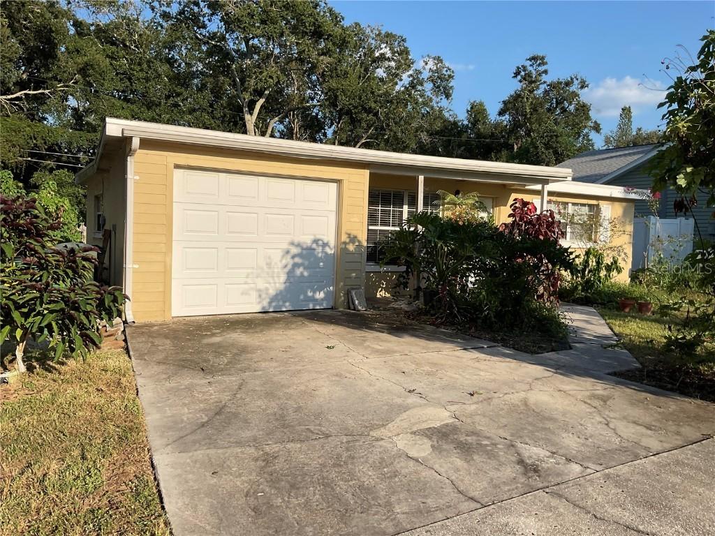 2955 Bay View Dr., Safety Harbor, FL 34695