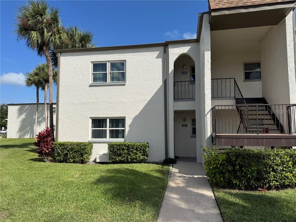 7701 Starkey Rd. #618, Seminole, FL 33777