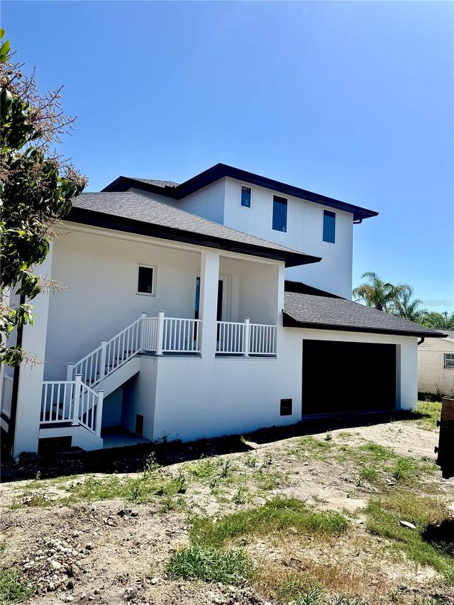 9832 Island Harbor Dr., Port Richey, FL 34668