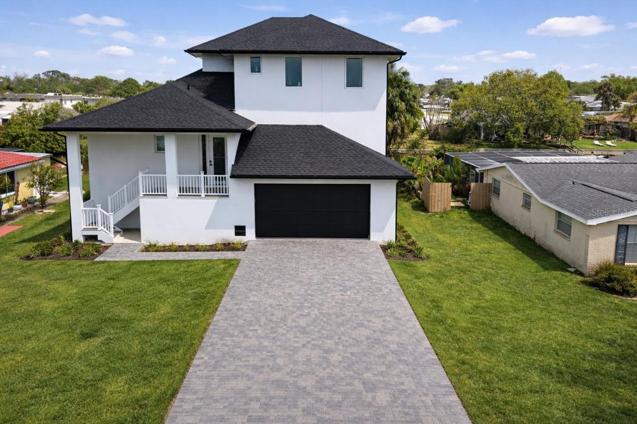 9832 Island Harbor Dr., Port Richey, FL 34668