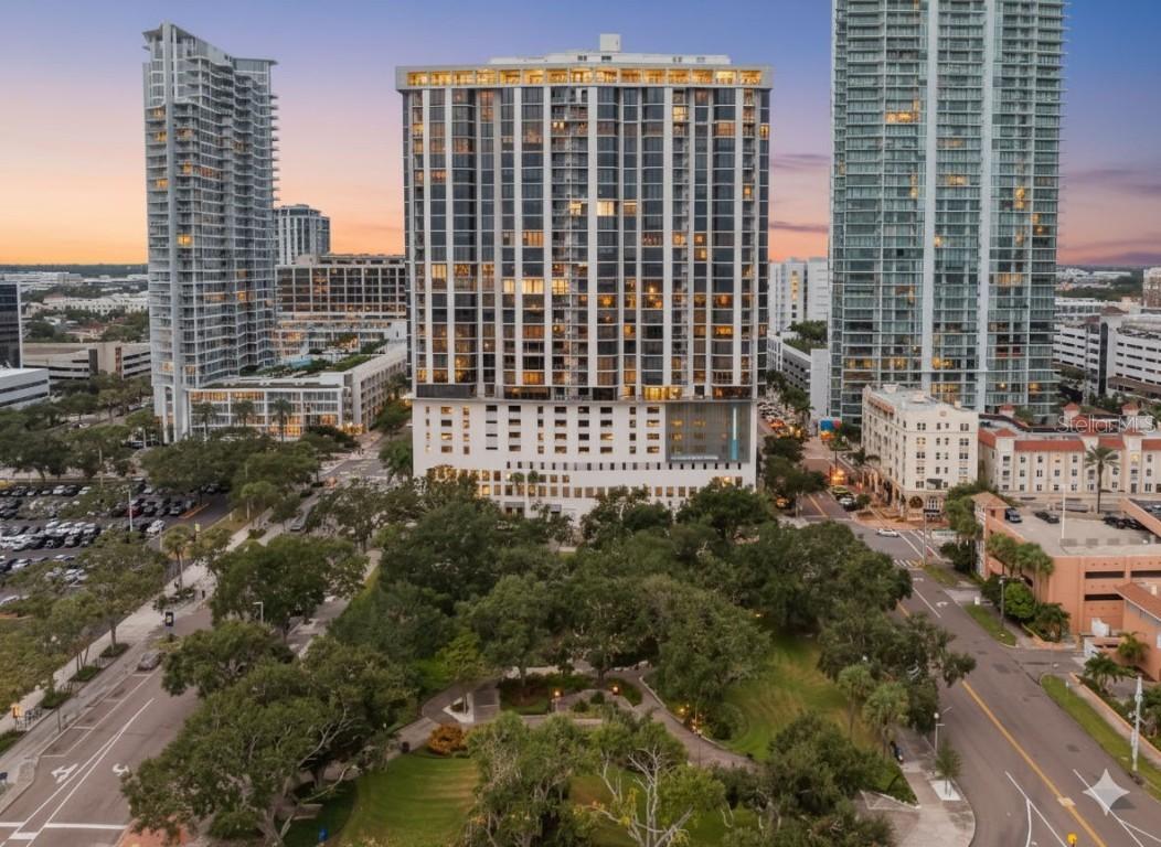 1 Beach Dr. #2206, St Petersburg, FL 33701