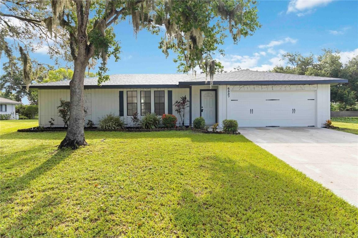 6337 99th St., Bradenton, FL 34202