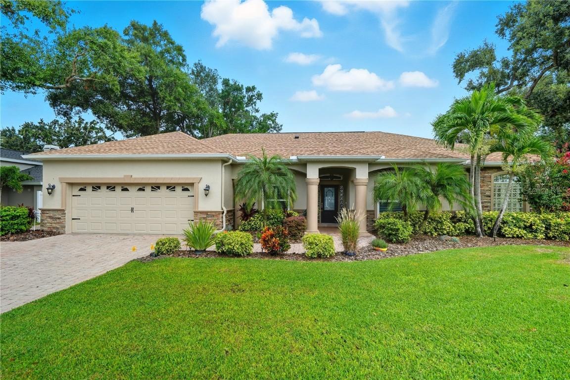 3003 Magdalene Woods Dr., Tampa, FL 33618
