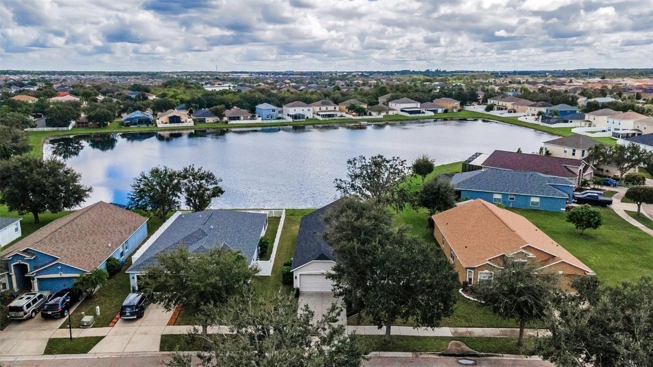 13561 Fladgate Mark Dr., Riverview, FL 33579