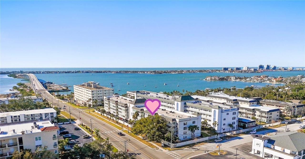 131 Bluff View Dr. #103, Belleair Bluffs, FL 33770