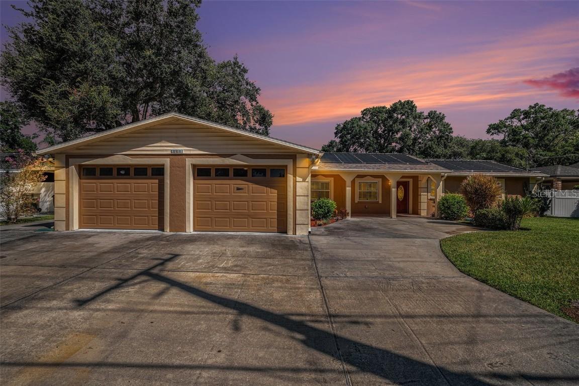 2531 Lake Ellen Dr., Tampa, FL 33618