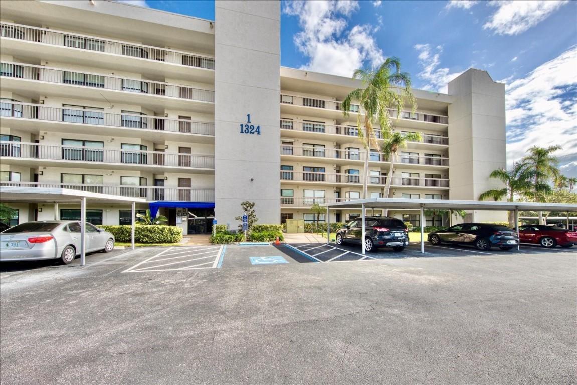 1324 Pasadena Ave. #204, South Pasadena, FL 33707