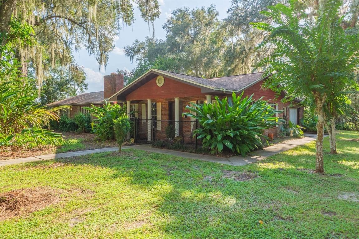 16225 Bellamy Brothers Blvd., Dade City, FL 33525