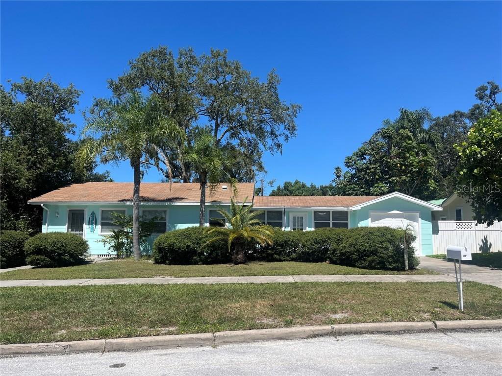 1122 Charles St., Clearwater, FL 33755