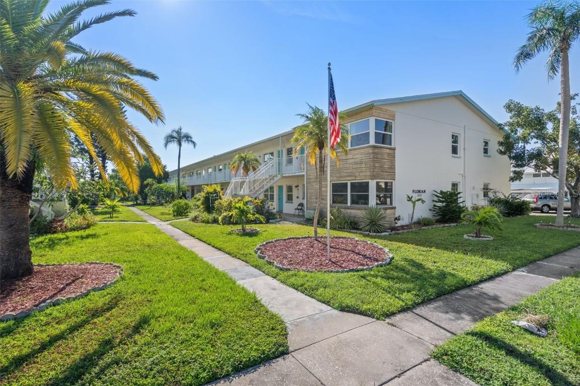 5855 18th St. #12, St Petersburg, FL 33714