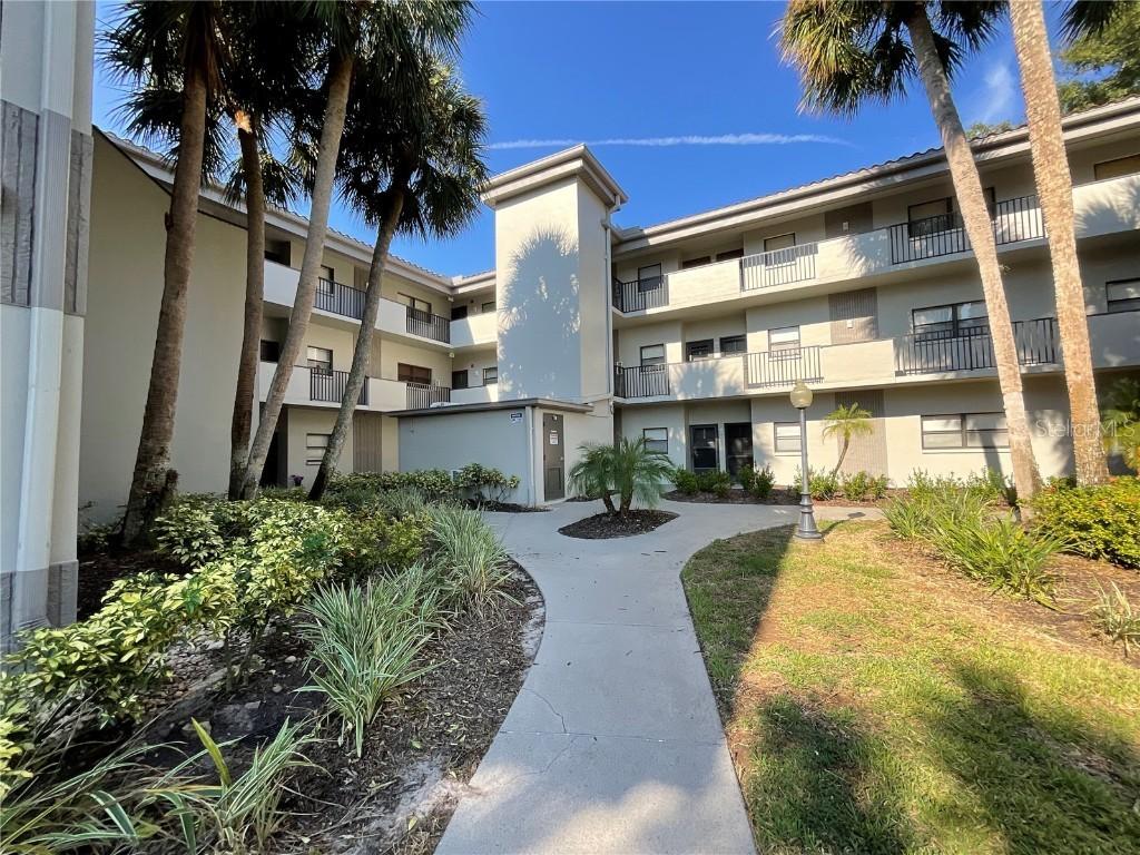 2650 Countryside Blvd. #F202, Clearwater, FL 33761