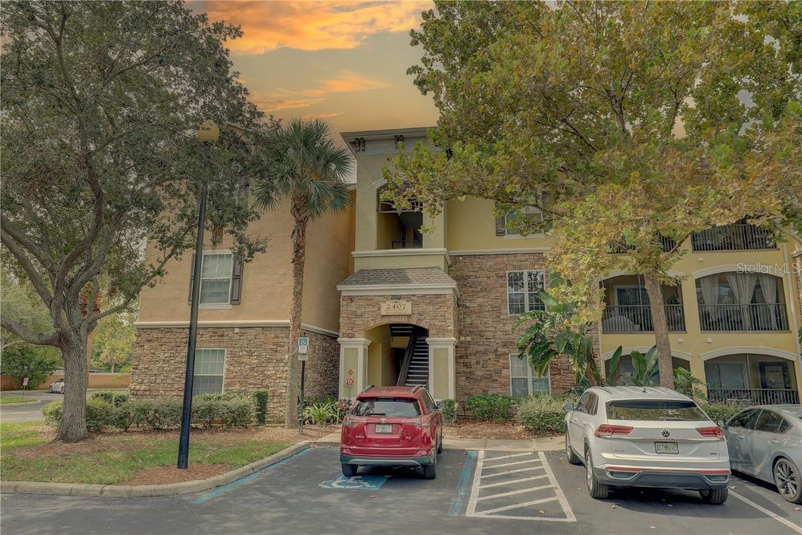 2407 Courtney Meadows Ct. #103, Tampa, FL 33619