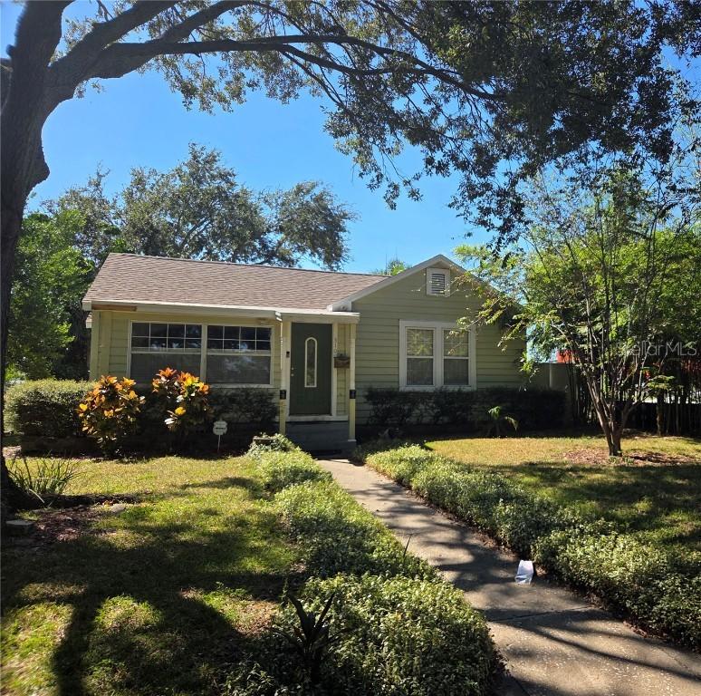 310 29th Ave., St Petersburg, FL 33704