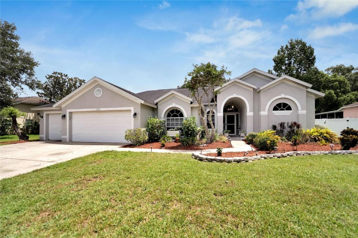 2216 Glen Mist Dr., Valrico, FL 33594