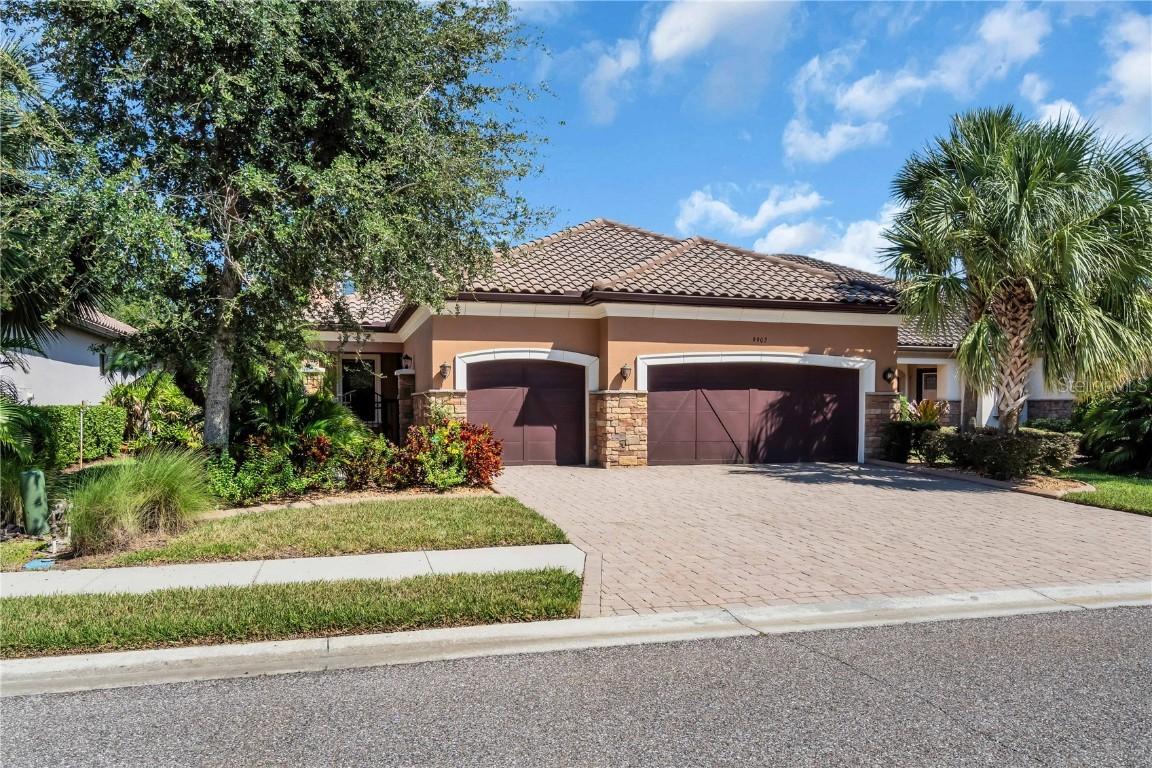 9902 Craftsman Park Way, Palmetto, FL 34221