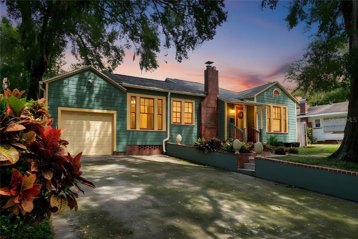 1026 E Henry Ave., Tampa, FL 33604