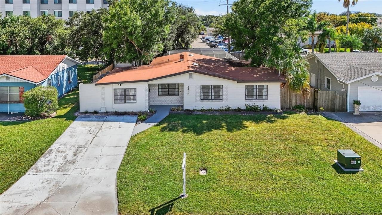 4410 W Bay Court Ave., Tampa, FL 33611