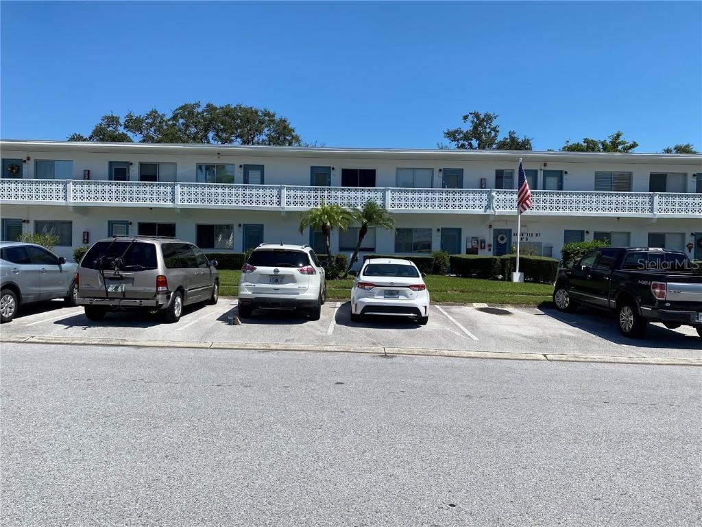 8455 112th St. #109, Seminole, FL 33772