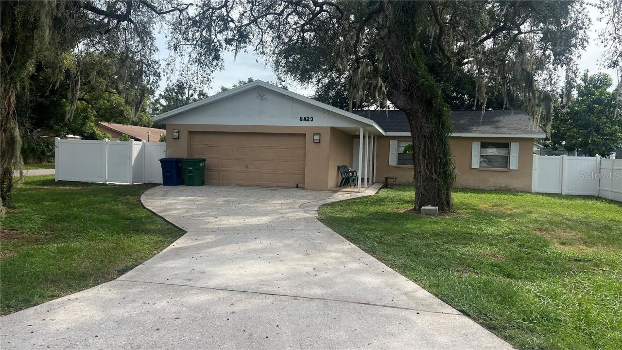 8423 N Otis Ave., Tampa, FL 33604
