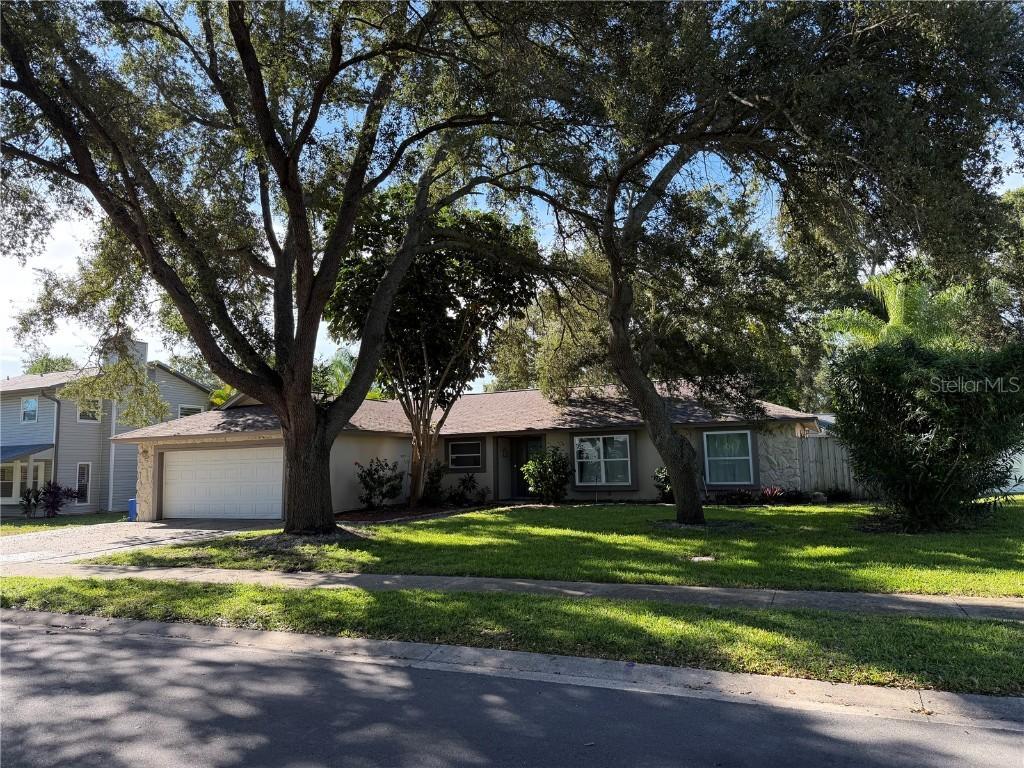 1518 Wexford Dr., Palm Harbor, FL 34683