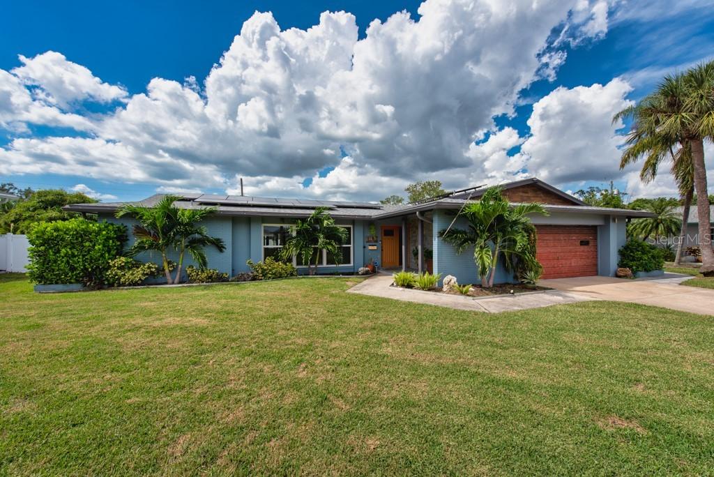4187 52nd Ave., St Petersburg, FL 33711